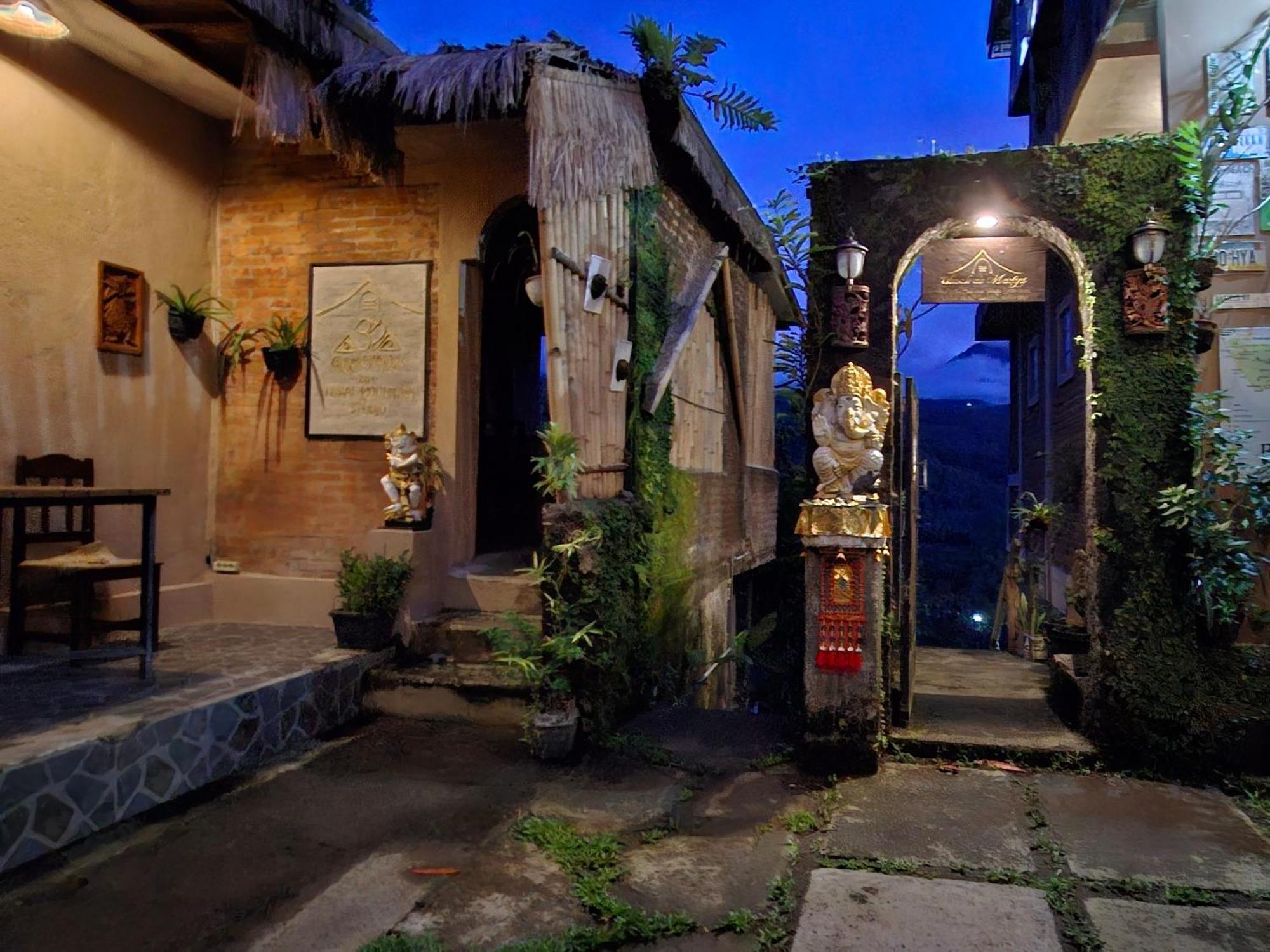 Umah De Madya & Rooftop De Madya Munduk Cameră foto